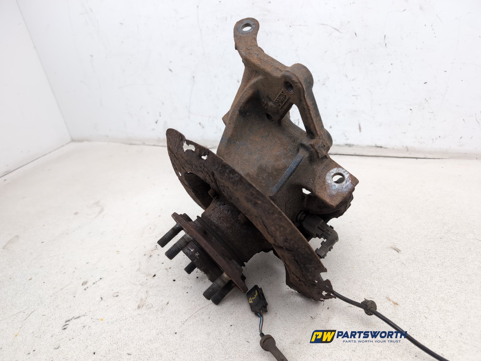 Wheel Hub Rear LH 4