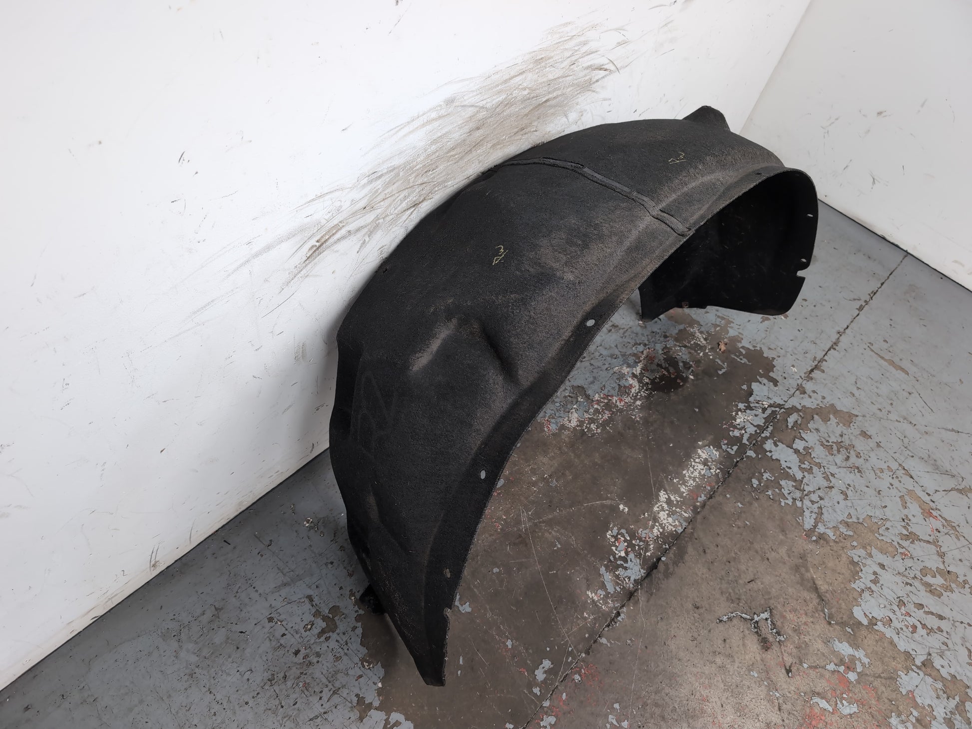 Moulding Wheel Arch Rear LH 4