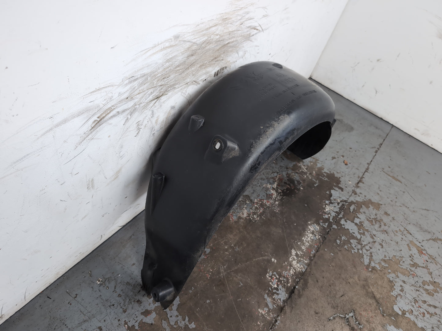 Moulding Wheel Arch Rear LH 4