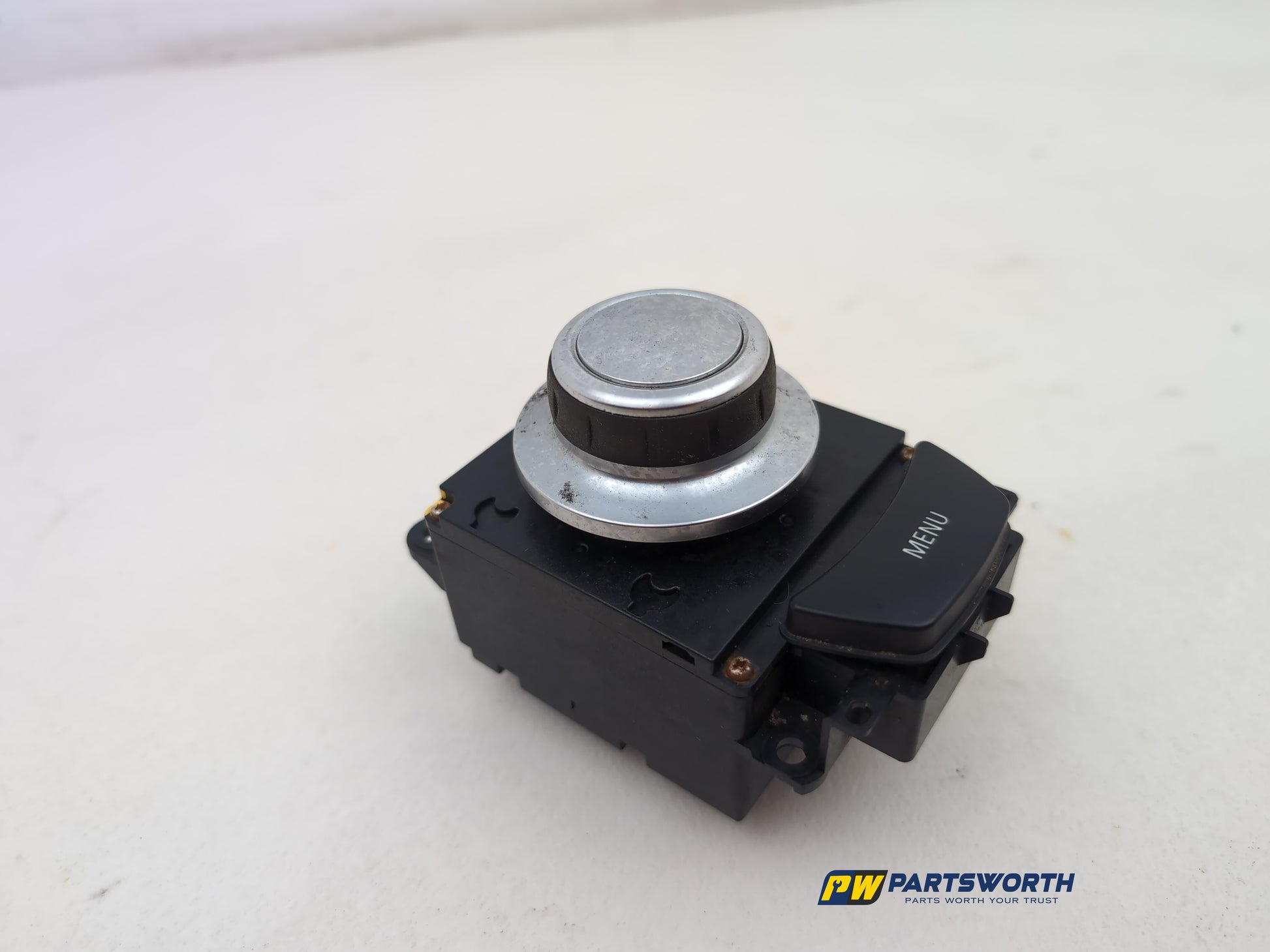 Multimedia Control Switch  4
