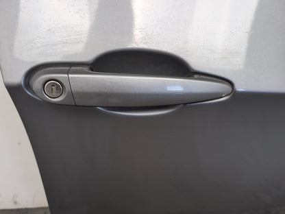 Door Front RH 4