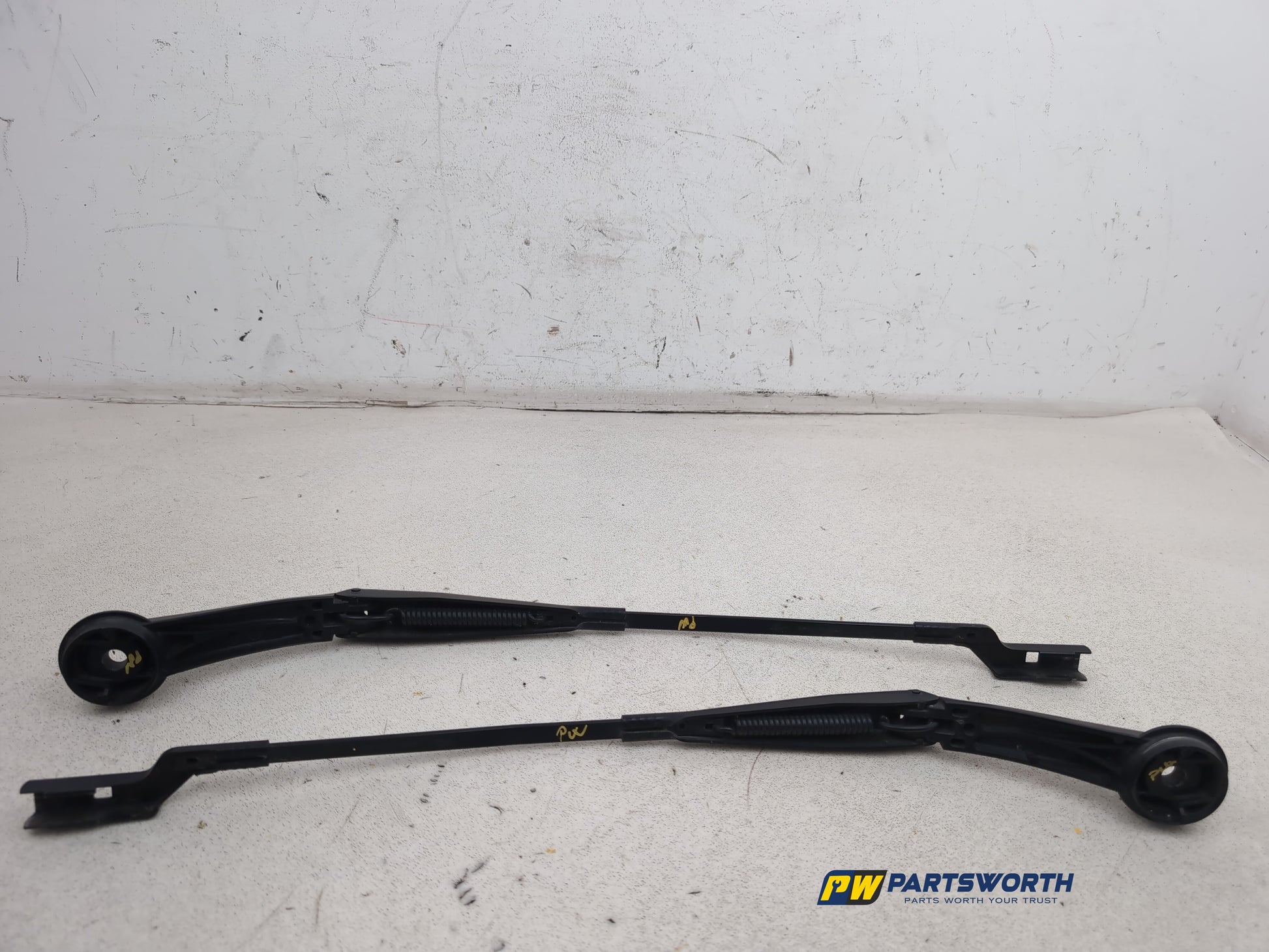 Wiper Front Arm 4