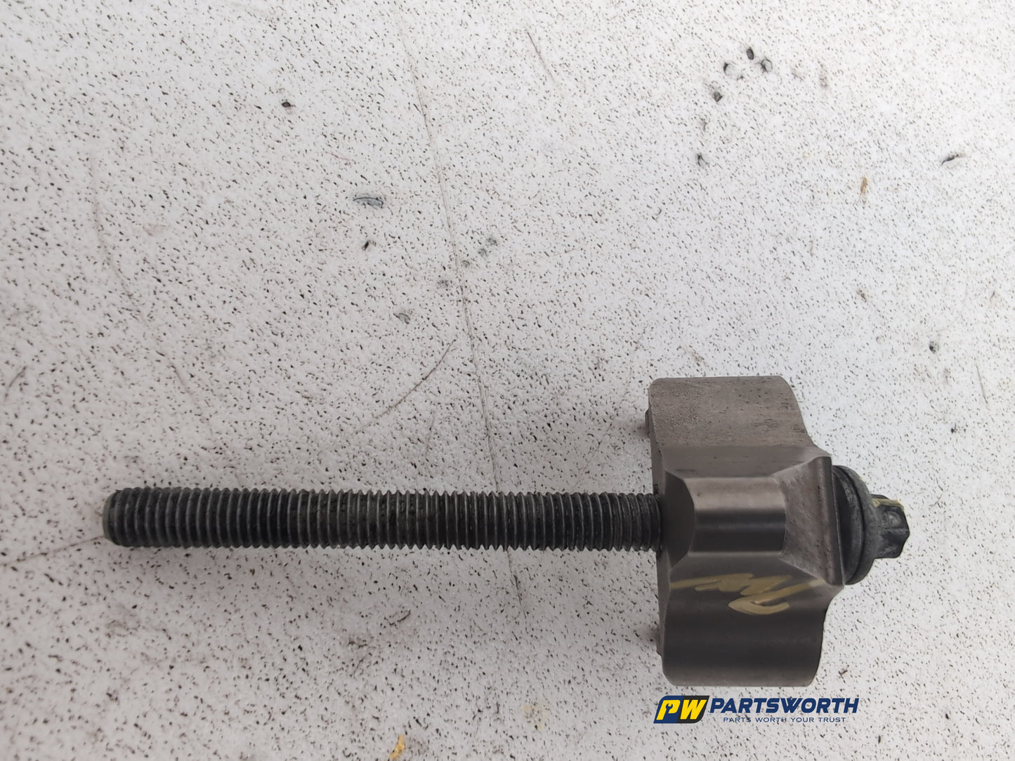 FUEL INJECTOR COVER ENGINE TRIM 4