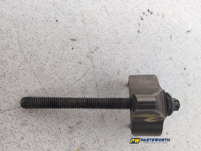 FUEL INJECTOR COVER ENGINE TRIM 4