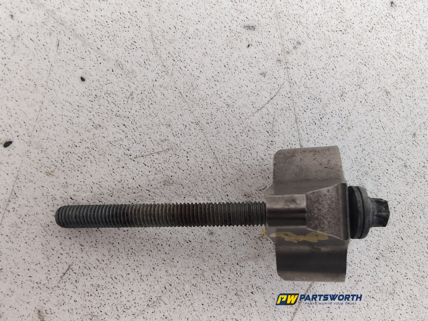 FUEL INJECTOR COVER ENGINE TRIM 4