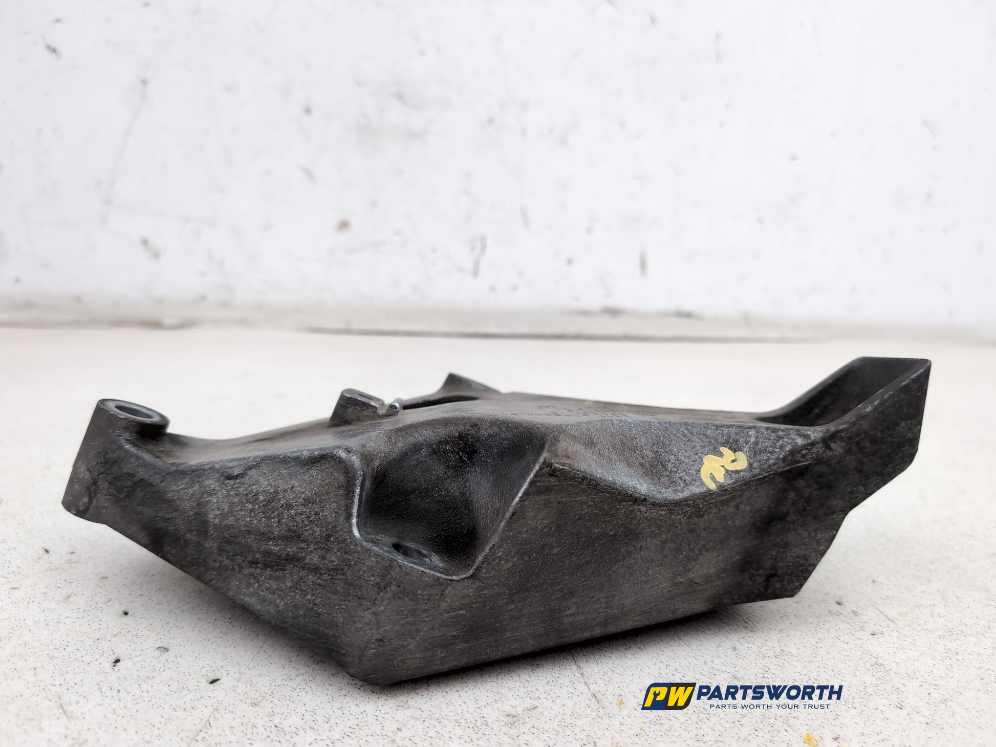 Engine Mounting Bracket 4