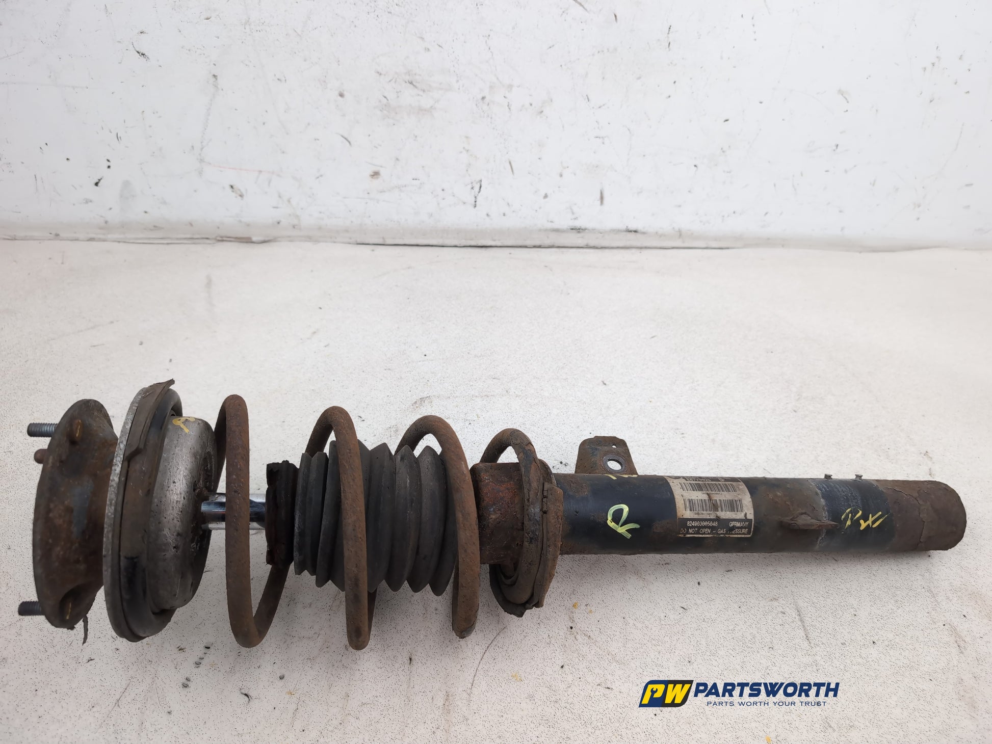 Shock Absorber Front RH 4