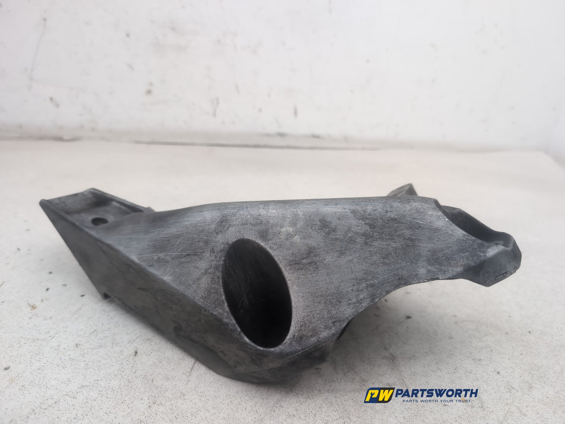 Engine Mounting Bracket 4