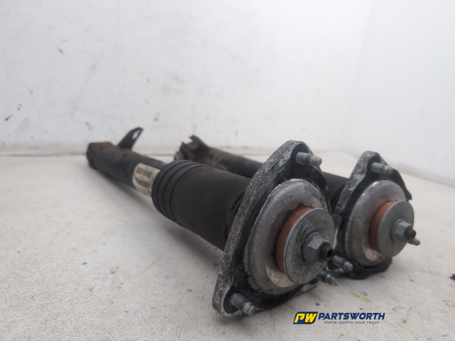 Rear Shock Absorber 4