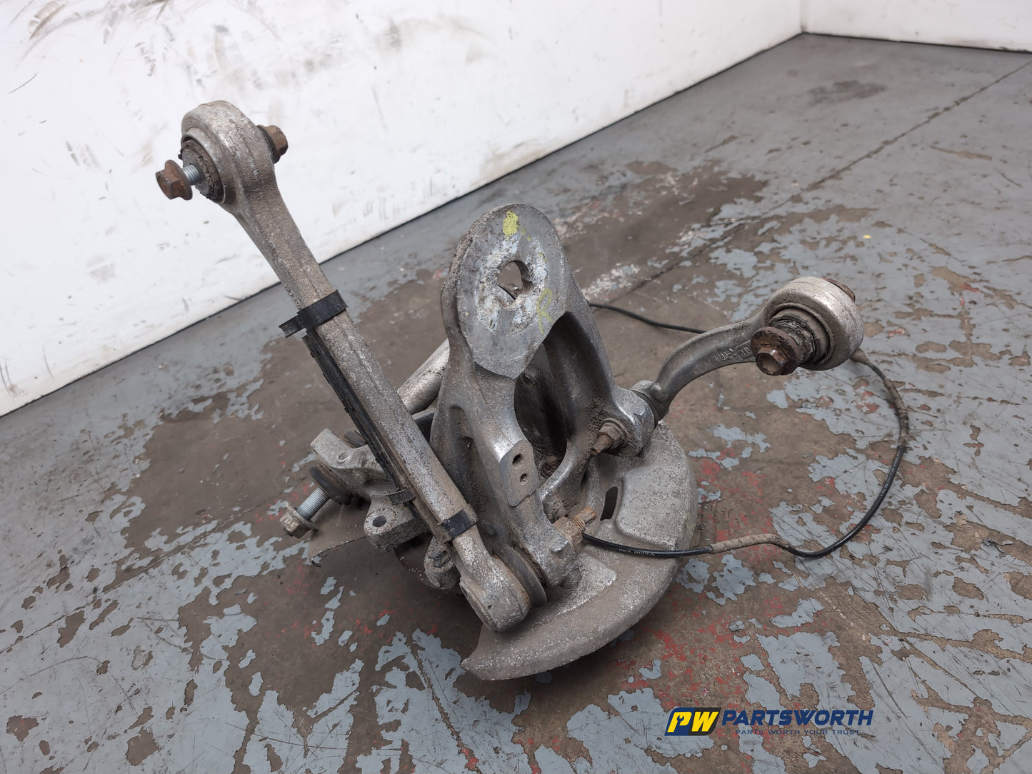Wheel Hub Rear RH 4