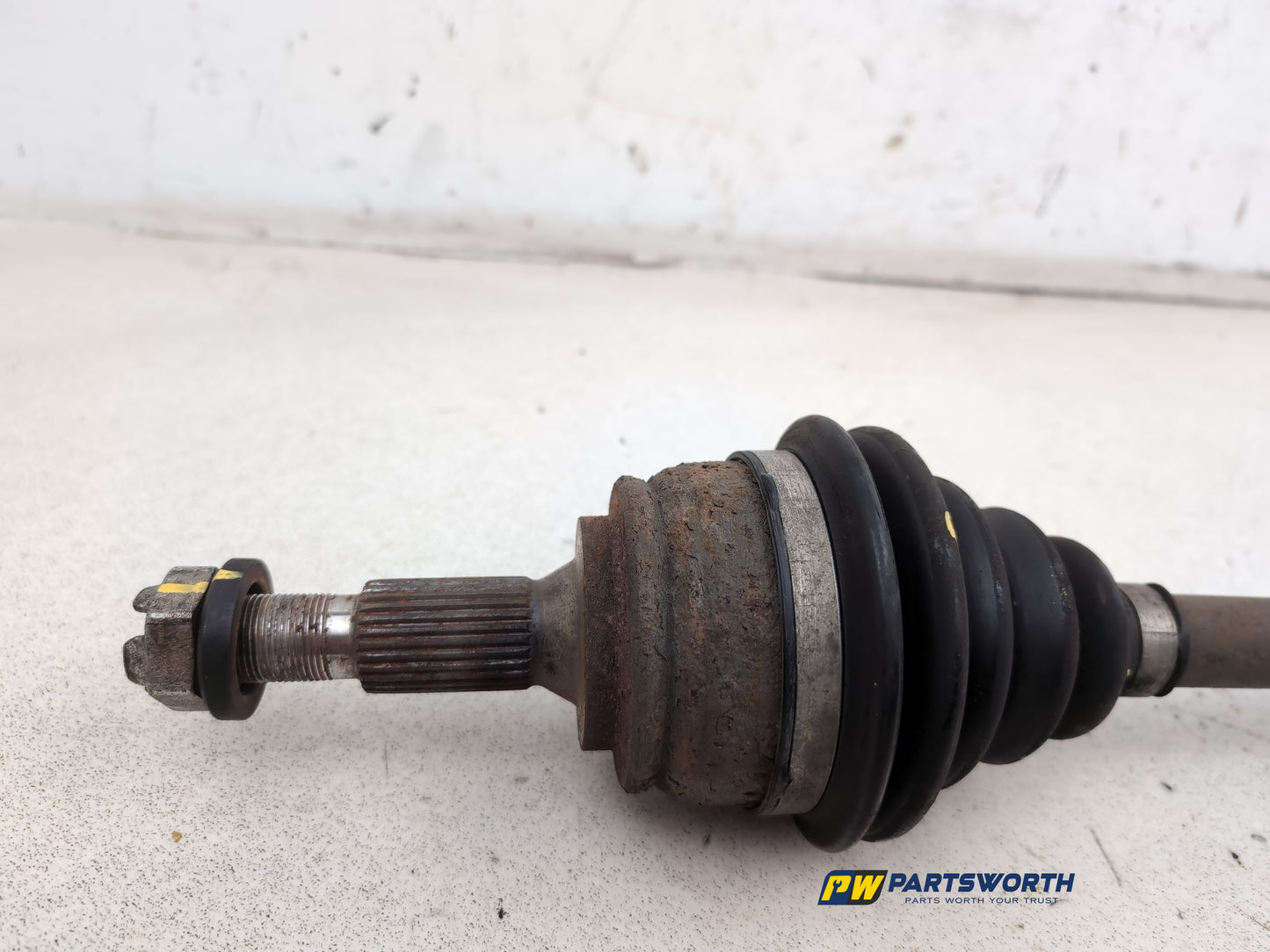 Driveshaft Front LH 4