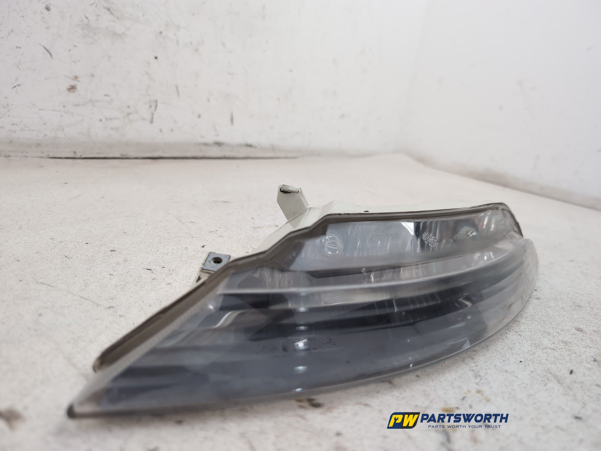 Lamp Indicator Front LH 4