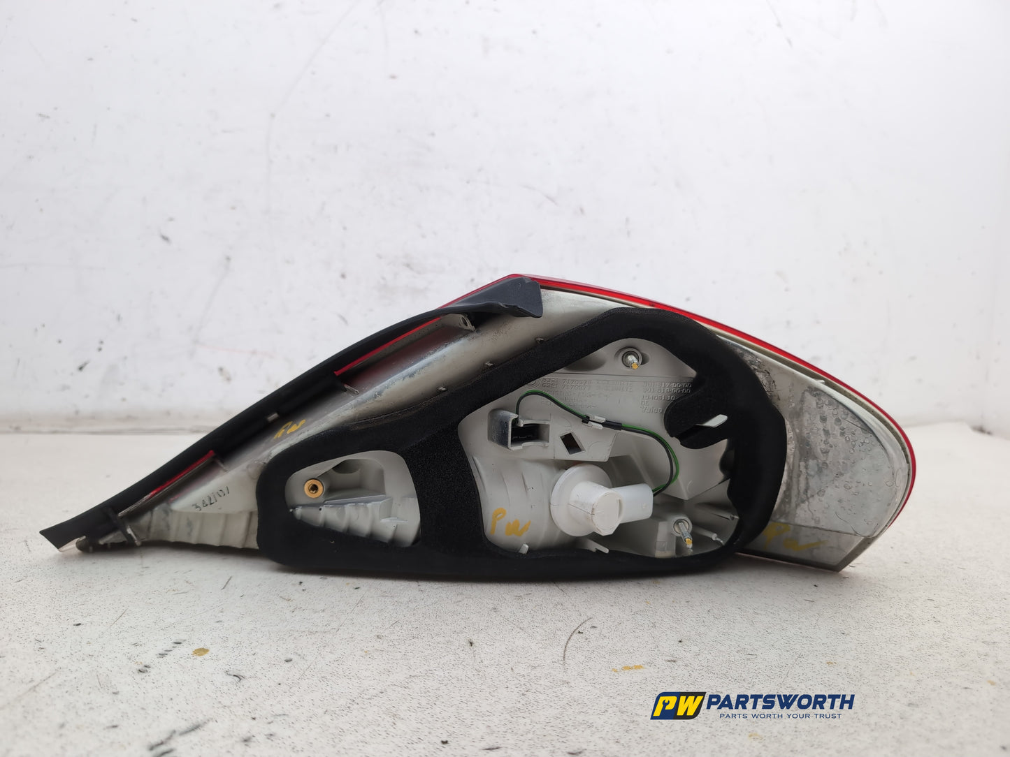 Lamp Assembly Rear LH 4