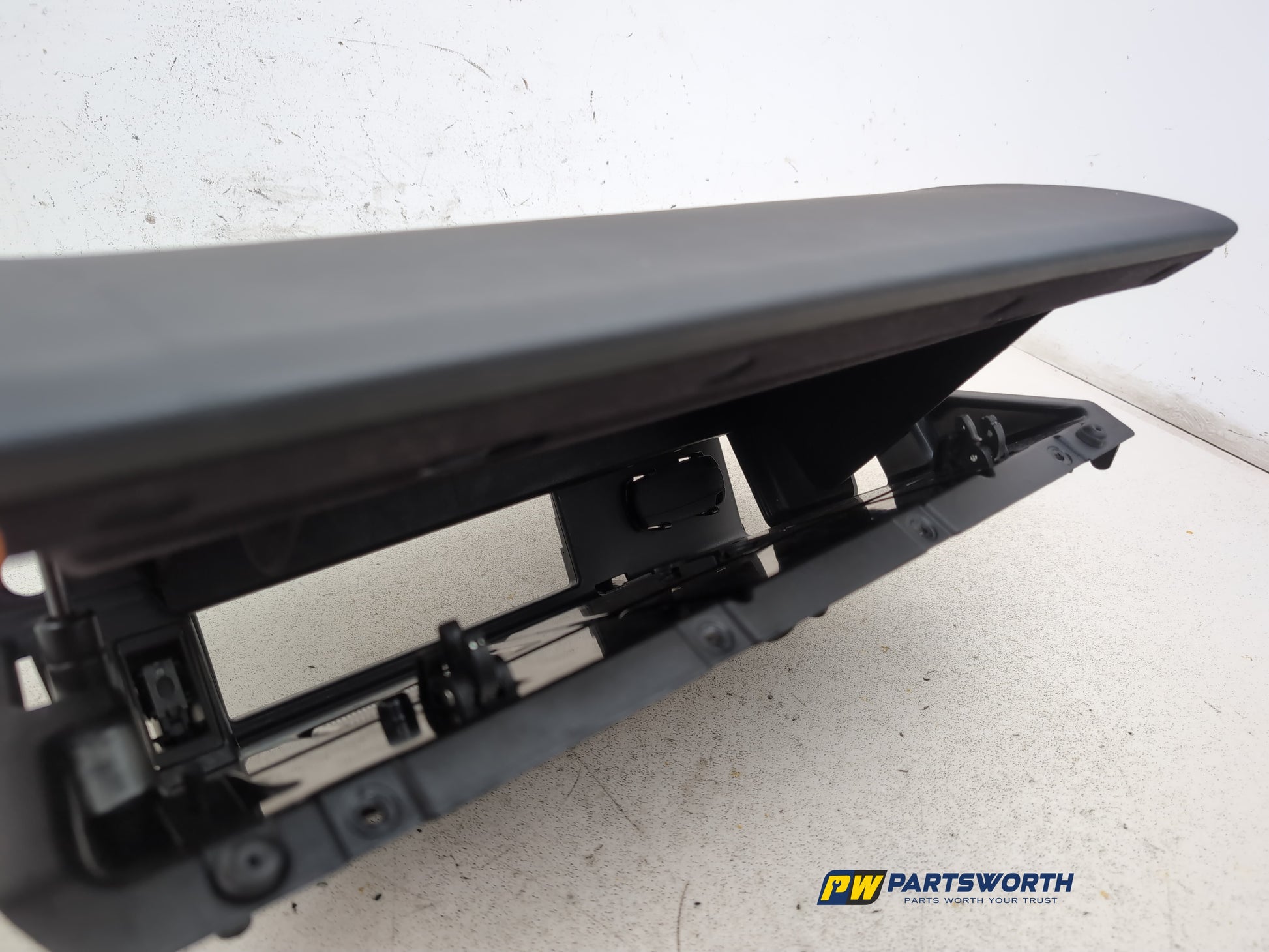 Glove Compartment Assembly 4
