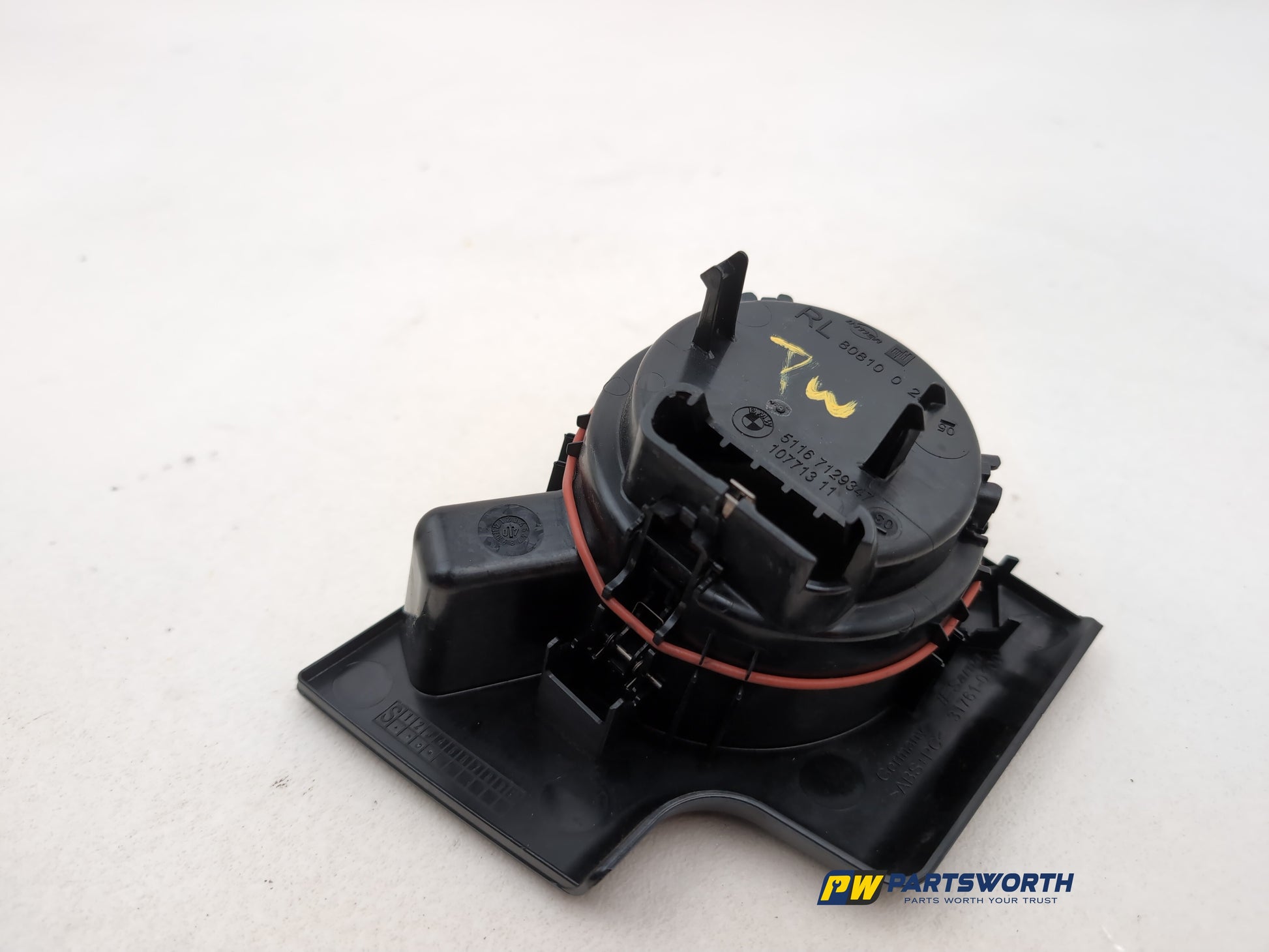 Centre Console Cup Holder 4