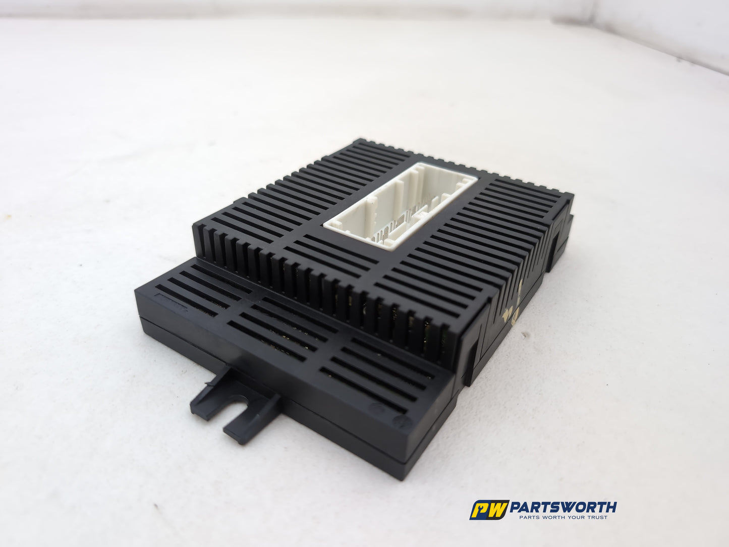 ECU Body 4
