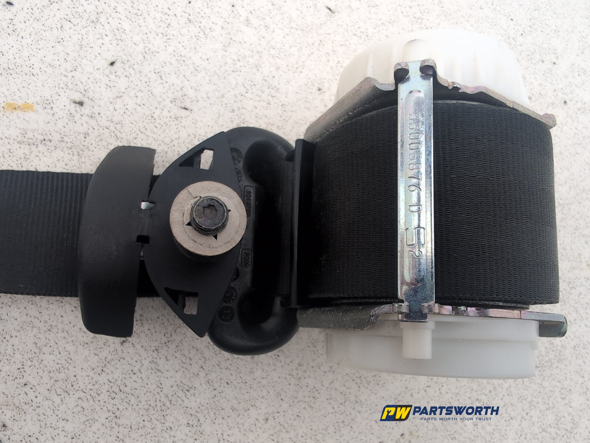 Seat Belt Rear LH 4