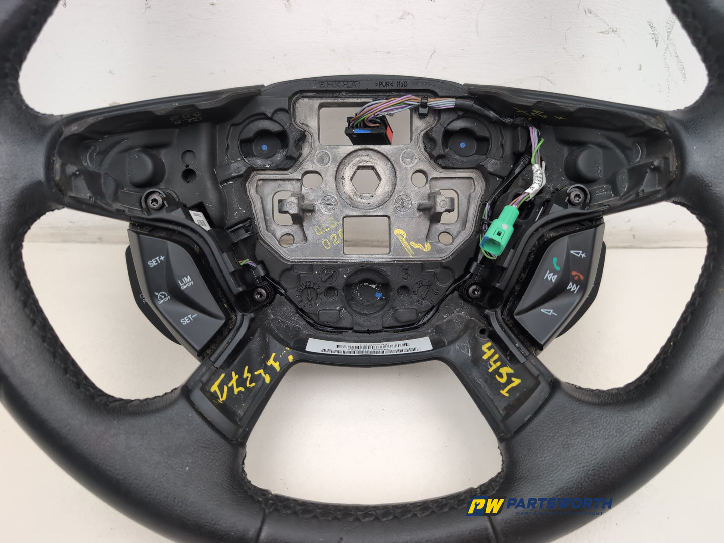Steering Wheel 4
