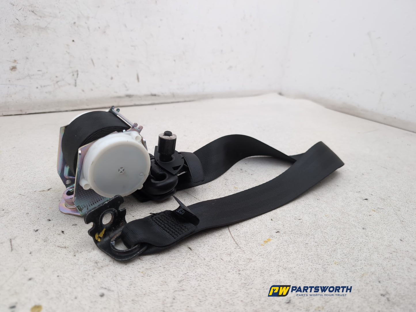 Seat Belt Rear RH 4