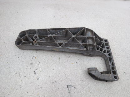 Transmission Mounting Bracket 4