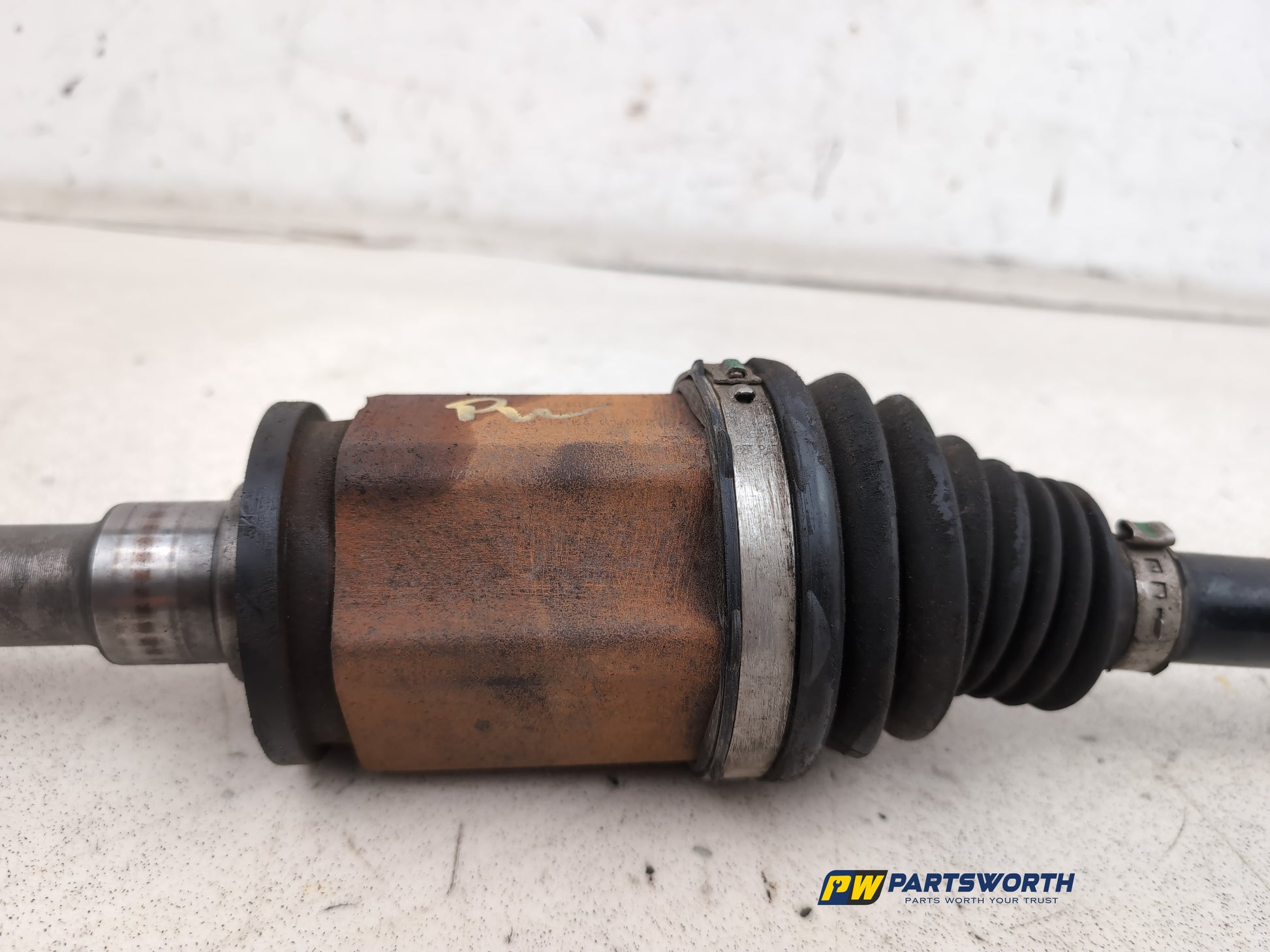 Driveshaft Front RH 4