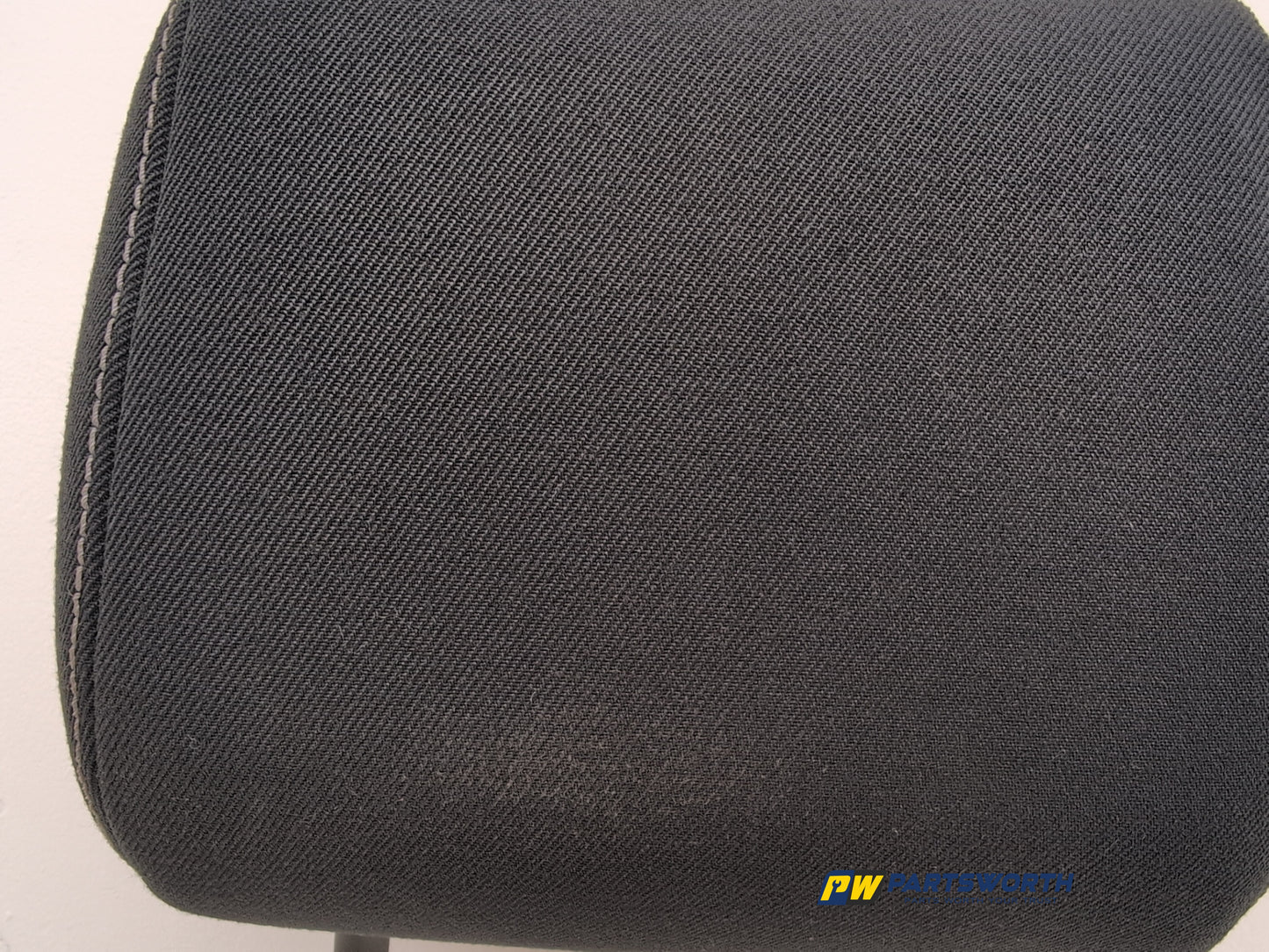Headrest Front RH 4