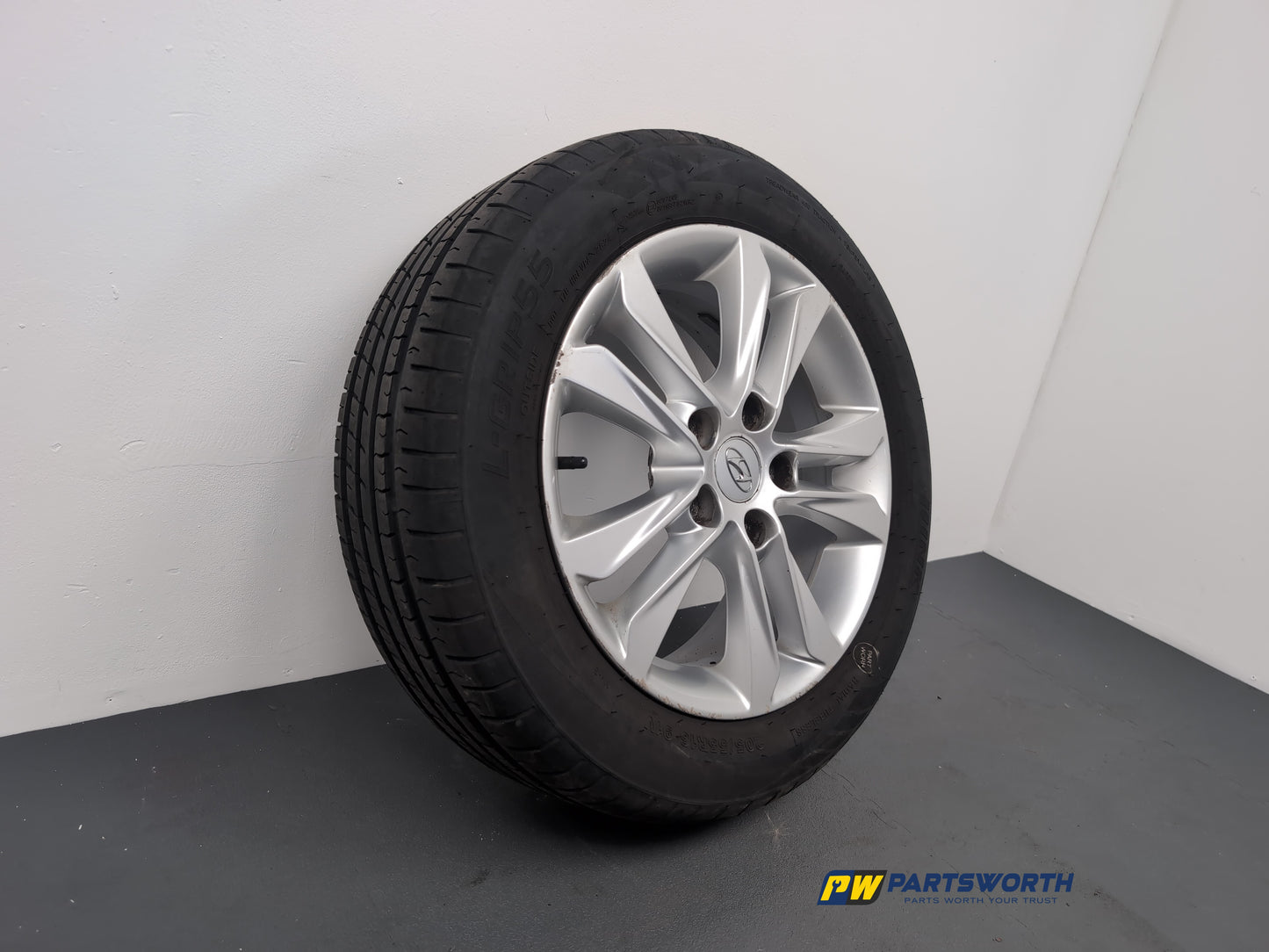 Wheel Road Alloy 4