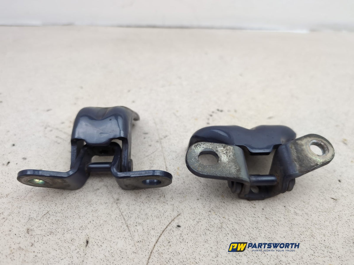 LH Front Door Hinge Pair  4