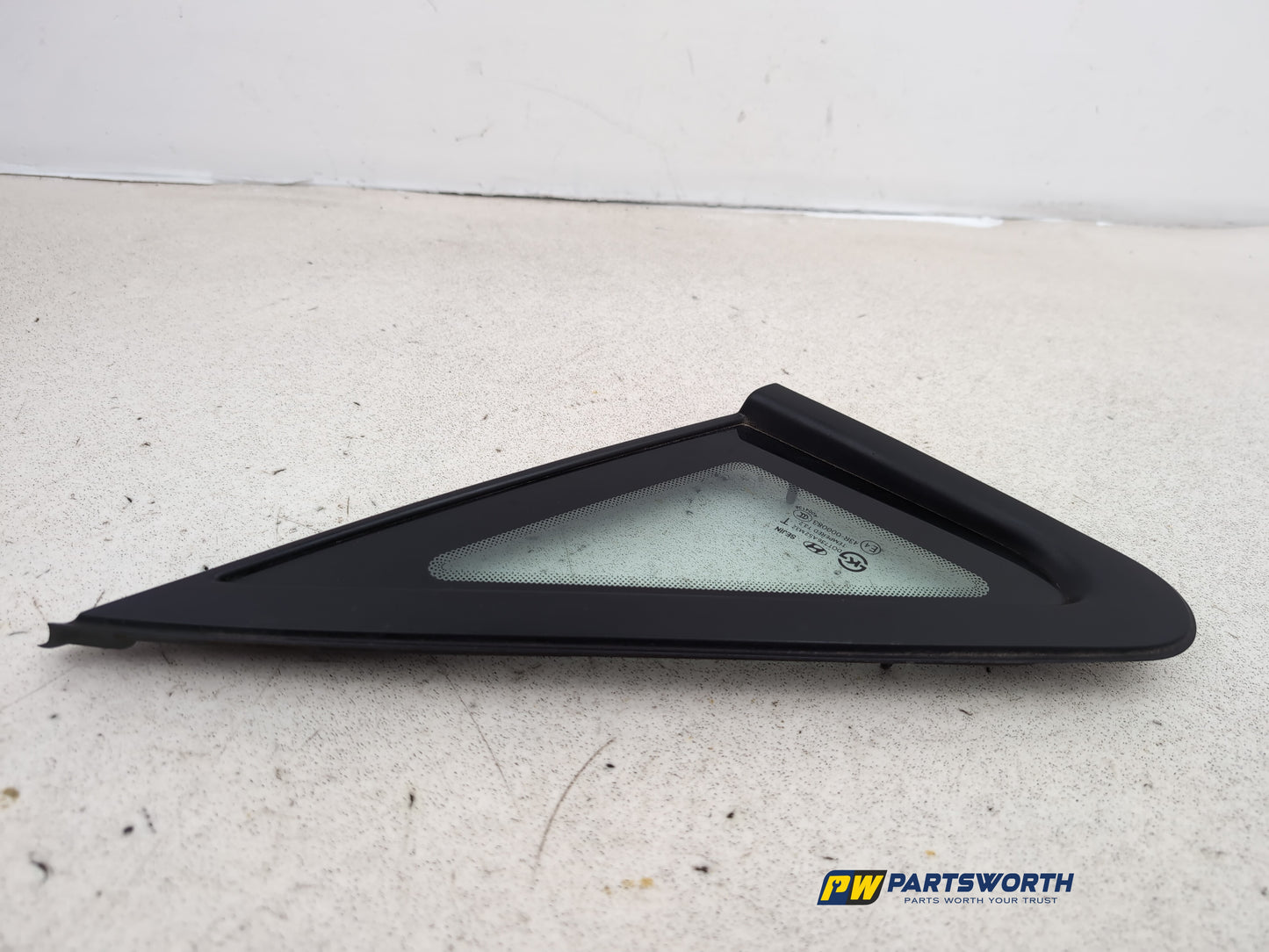 Door Glass Quarter Light Rear RH 4