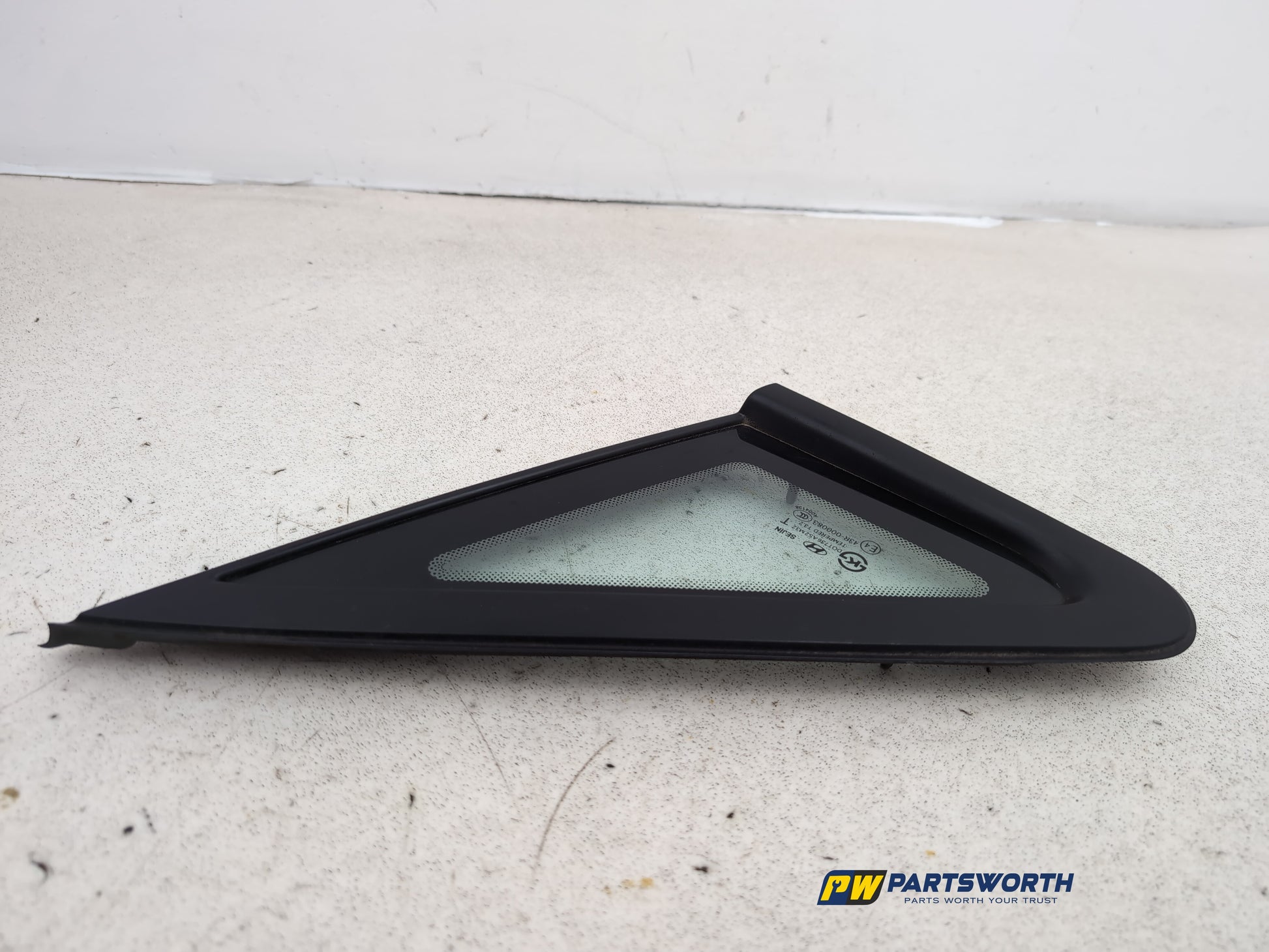 Door Glass Quarter Light Rear RH 4
