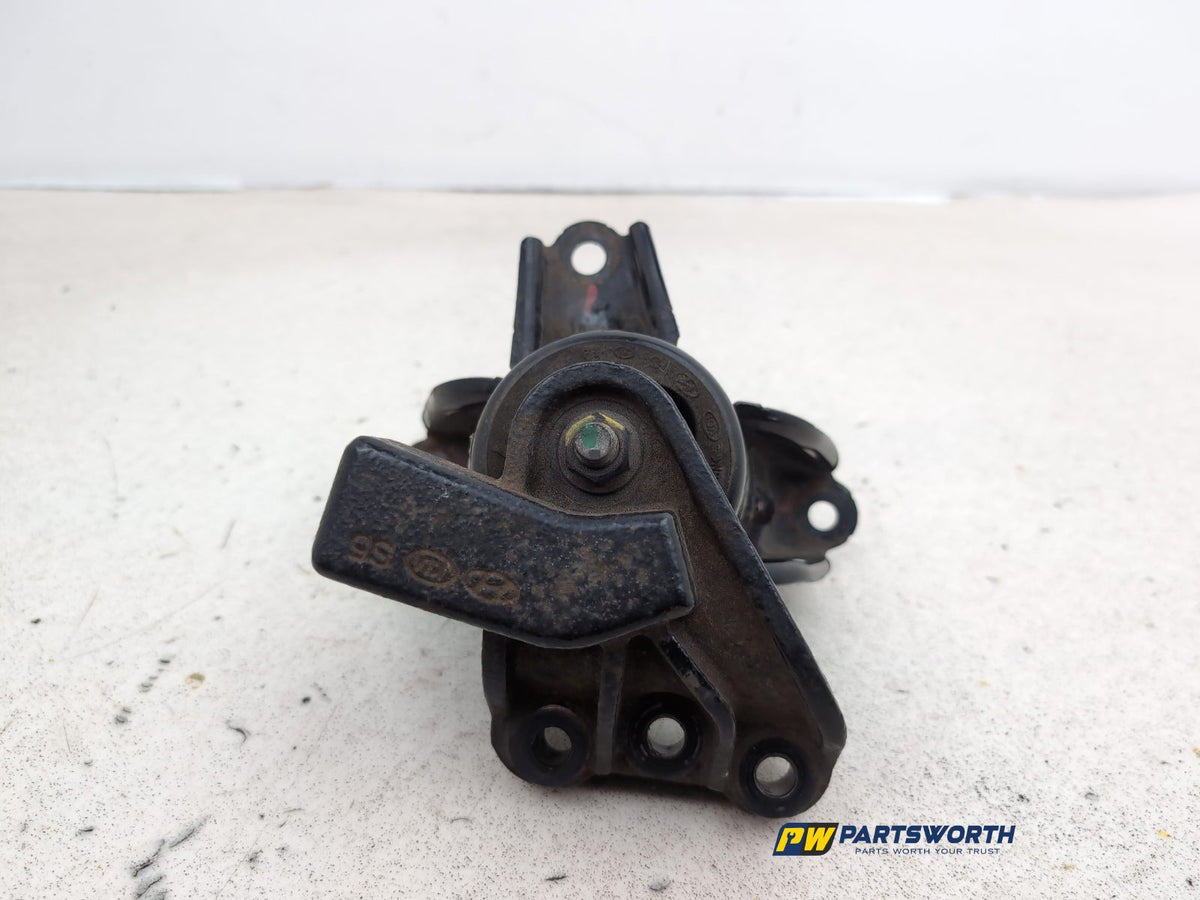 Engine Mounting RH 4