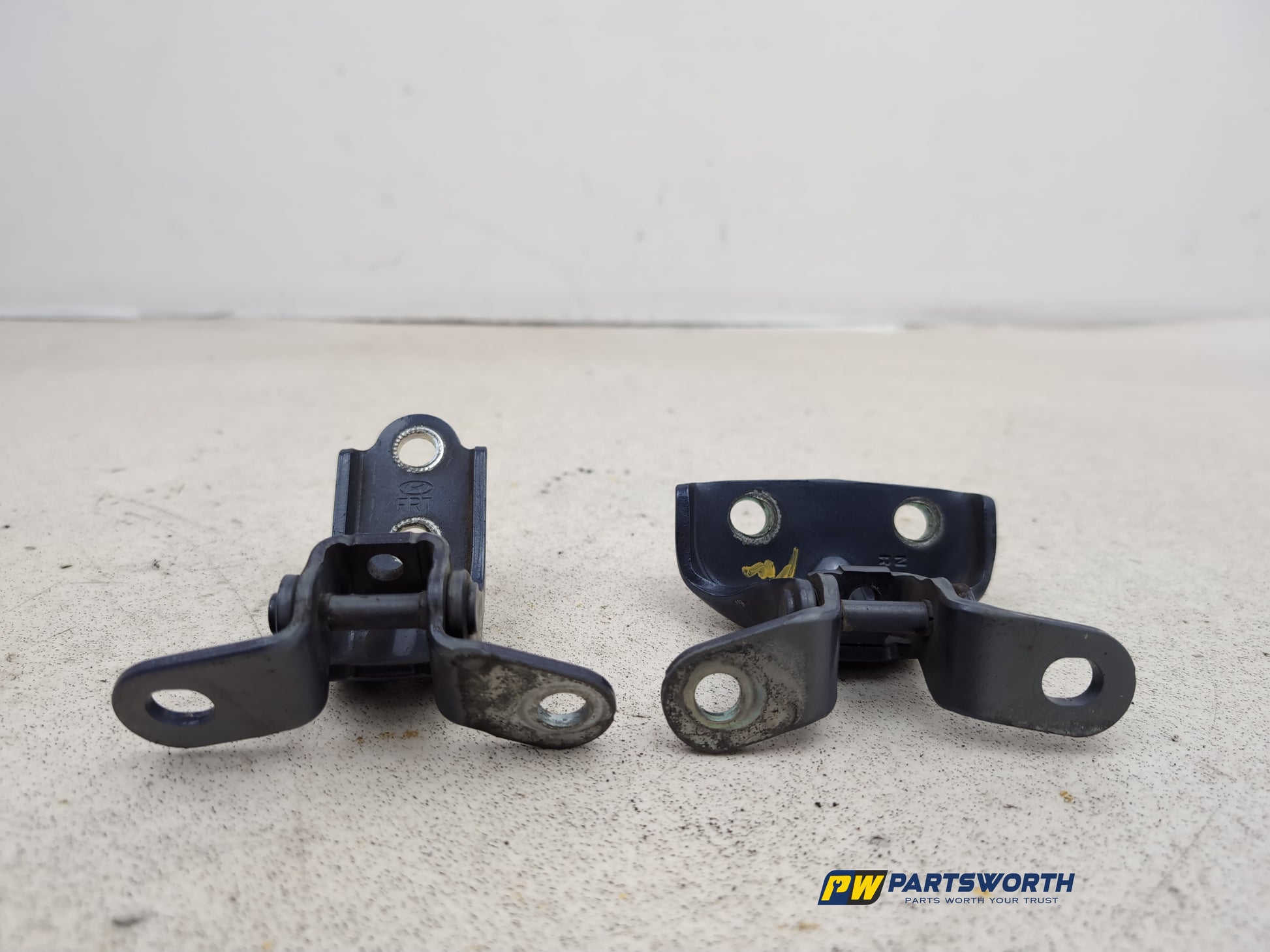 Door Back Hinge 4