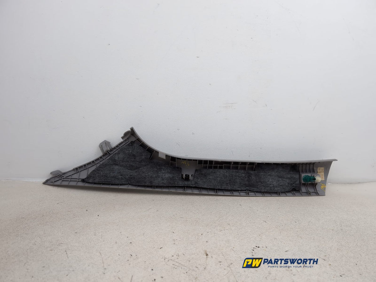 RH A Pillar Trim  4