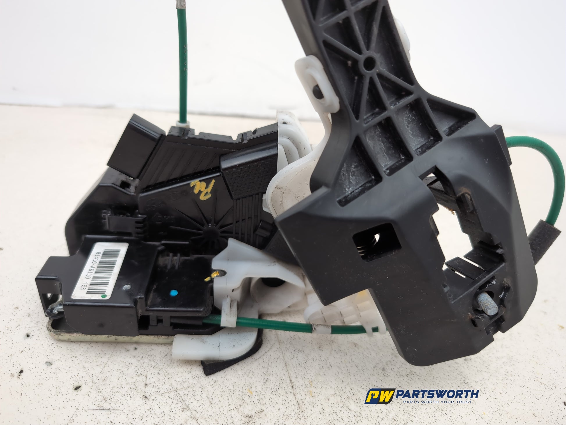Door Lock Rear LH 4