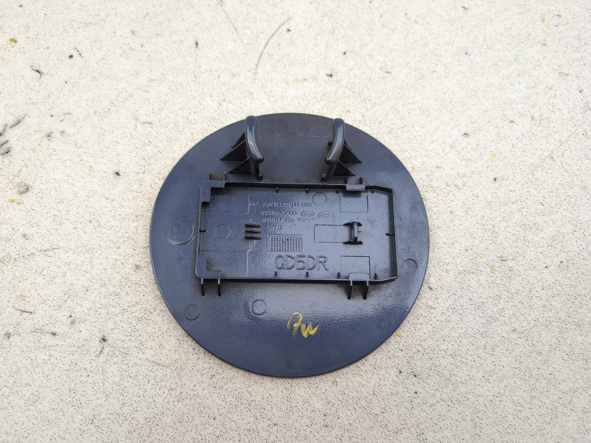 Fuel Filler Flap 4