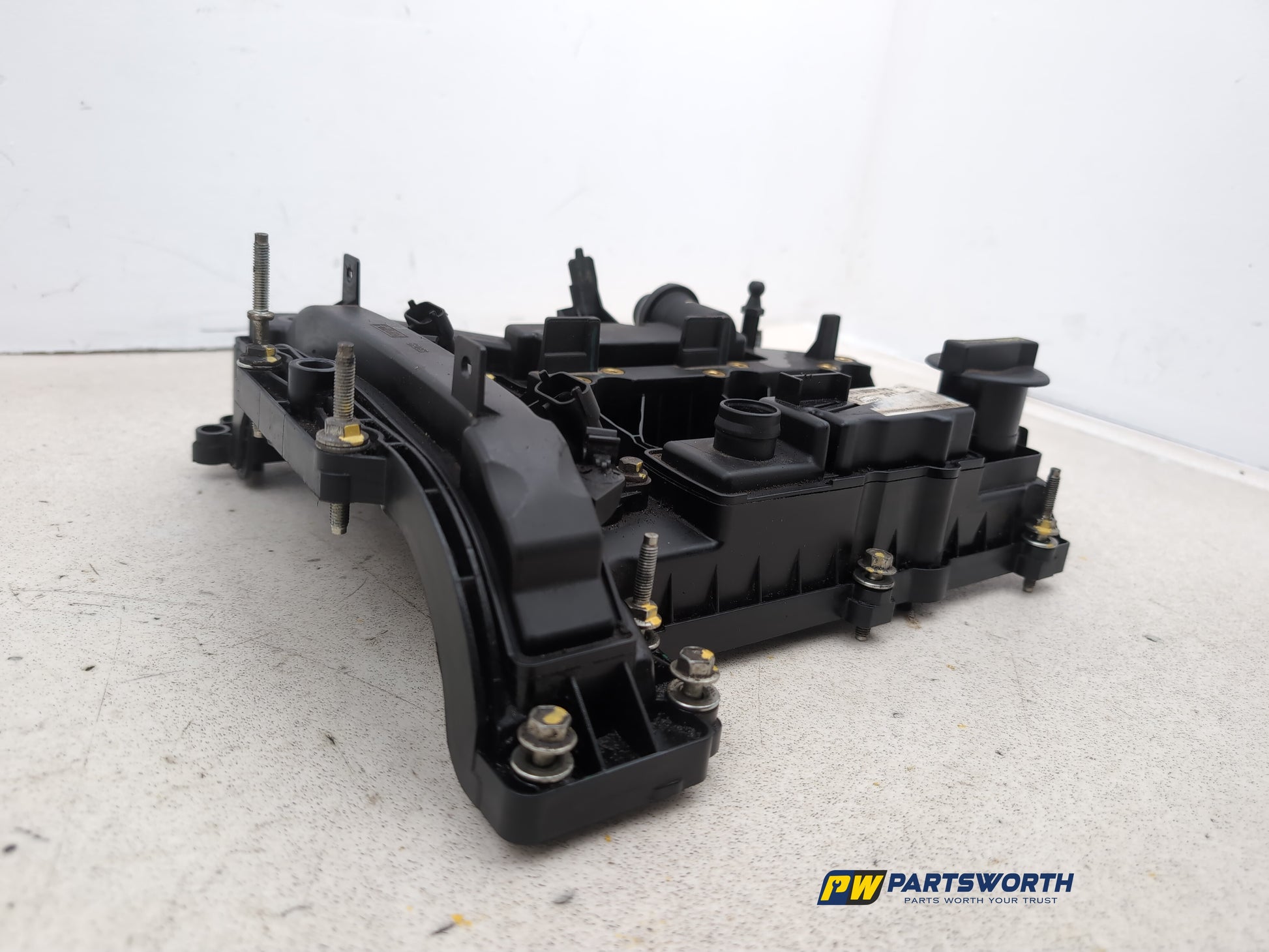 Engine Cover 4