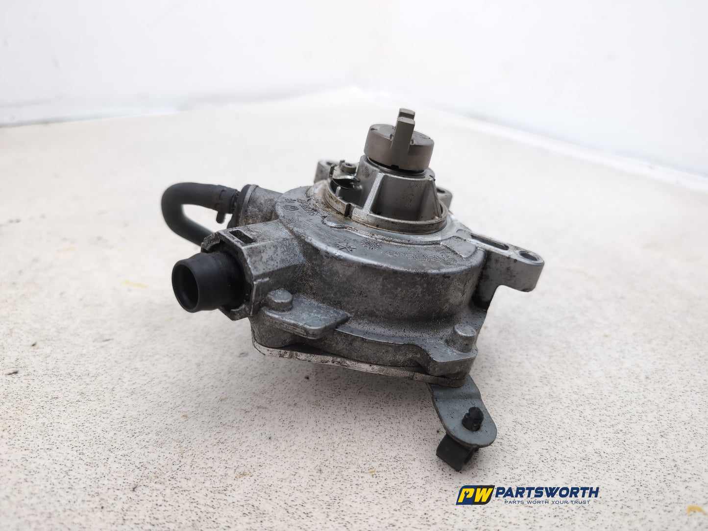 Vacuum Pump  4