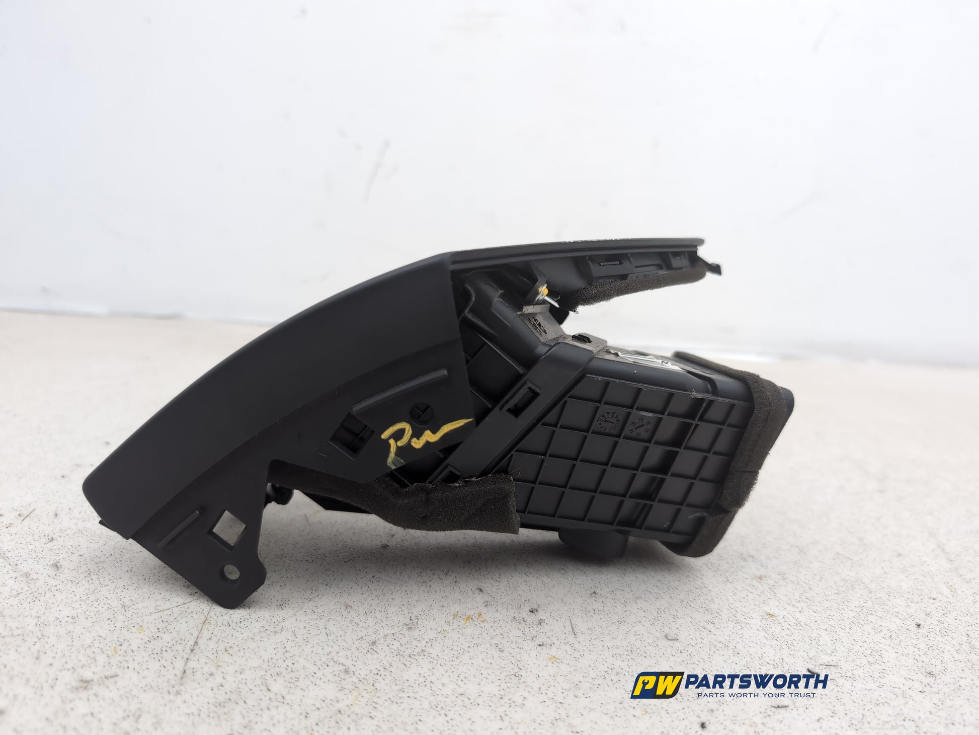 Dashboard Trim With Air Vent  4