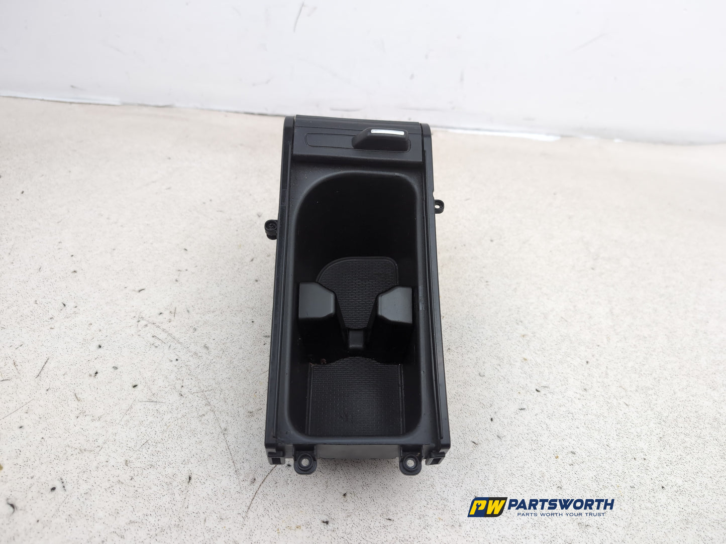 Centre Console Cup Holder 4