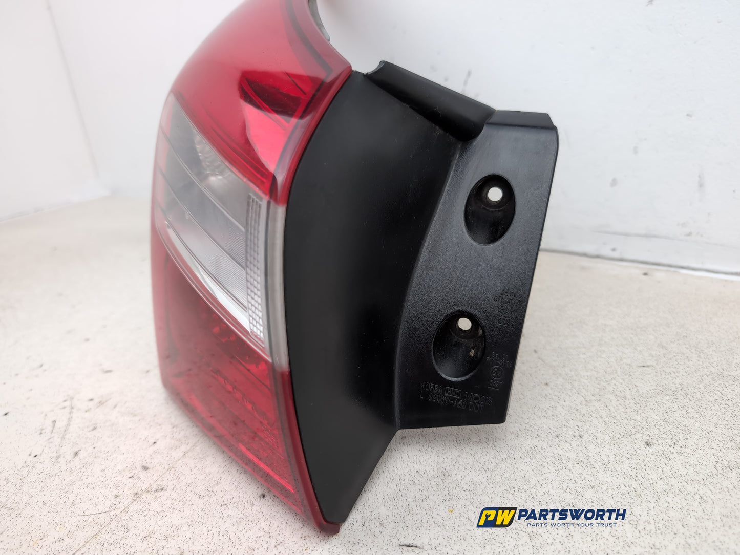 Lamp Assembly Rear LH 4