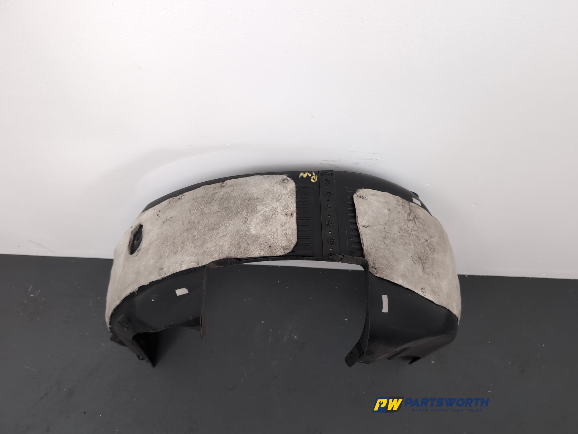 Moulding Wheel Arch Rear RH 4