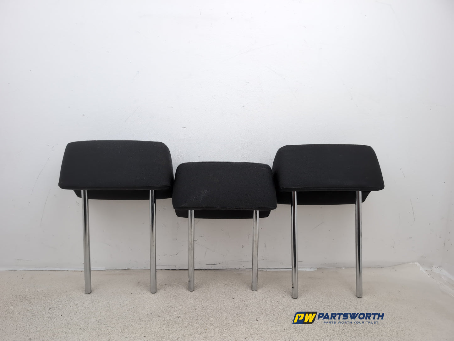 Rear Headrest 4