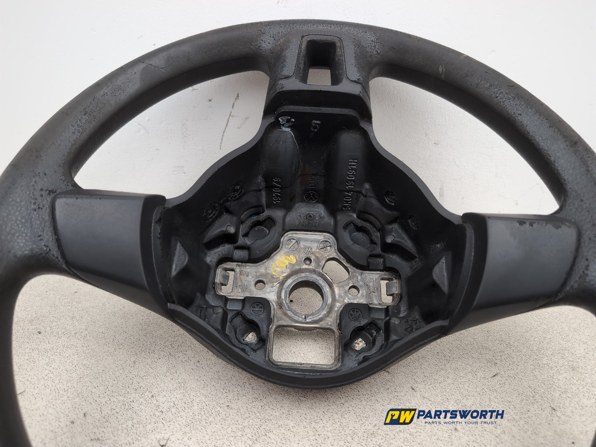 Steering Wheel 4
