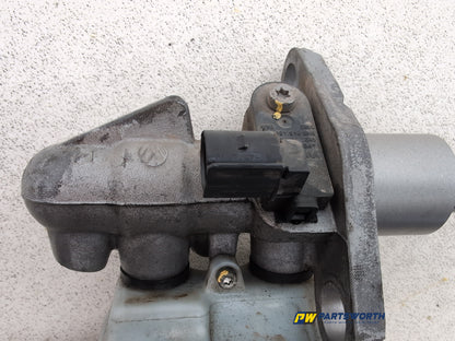 Brake Master Cylinder Assembly 8