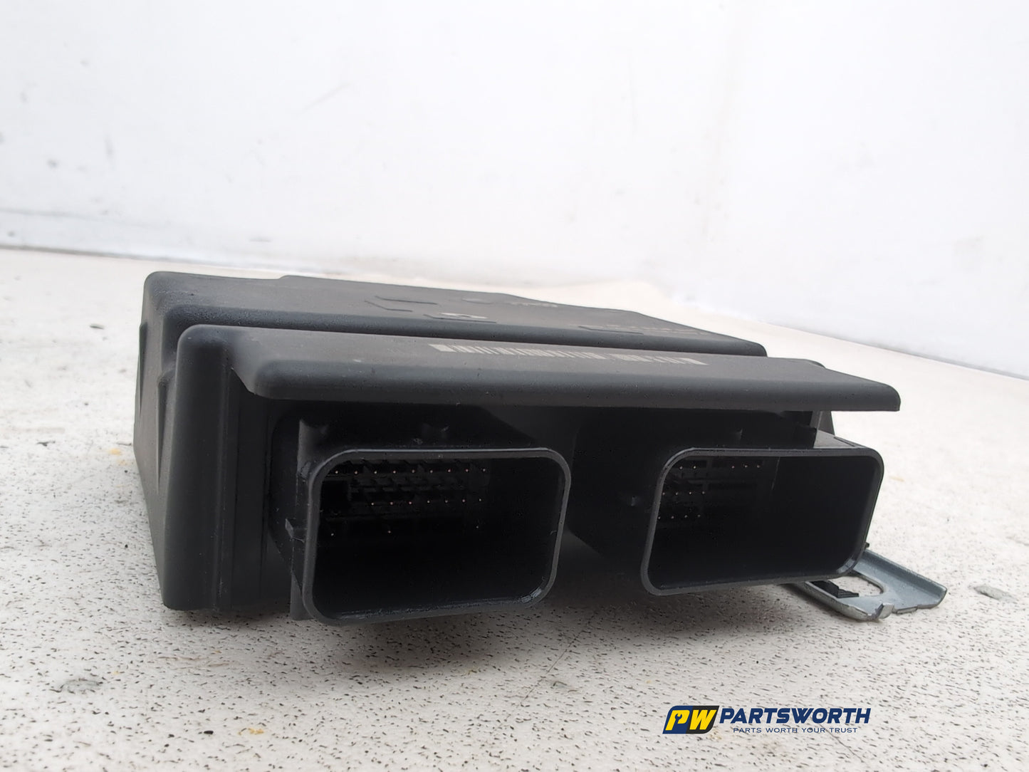 Airbag ECU 4