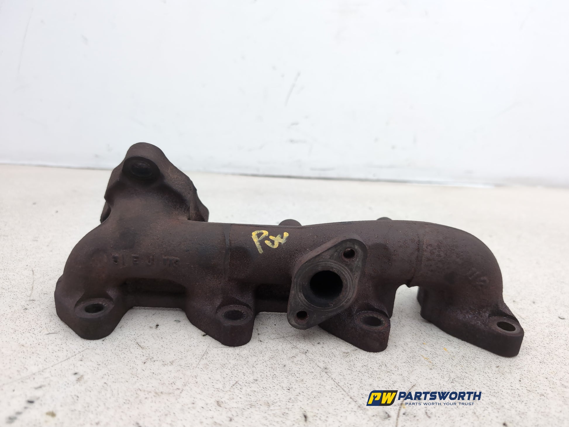 Exhaust Manifold 8