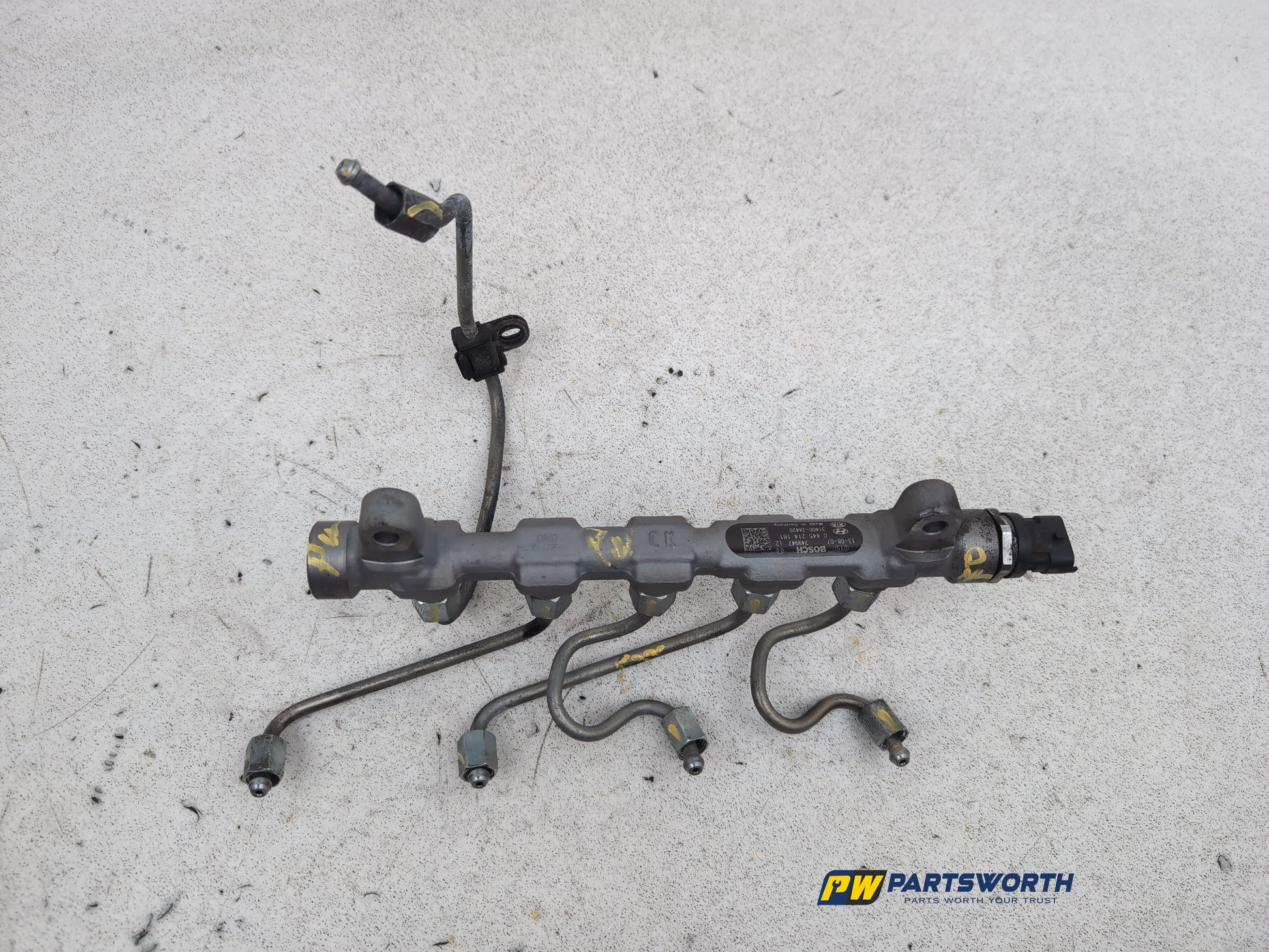 Fuel Rail 7