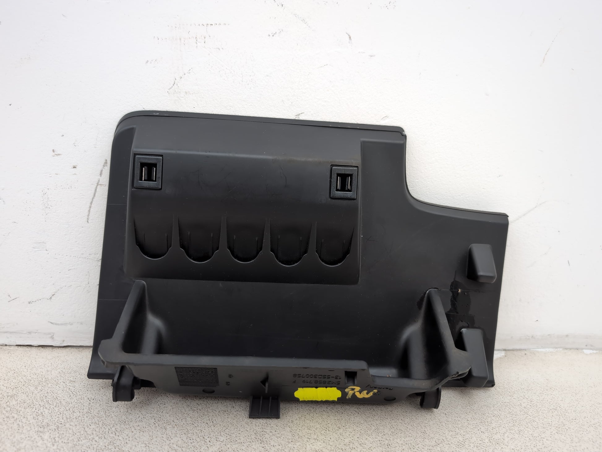 Glove Compartment Lid RH 7
