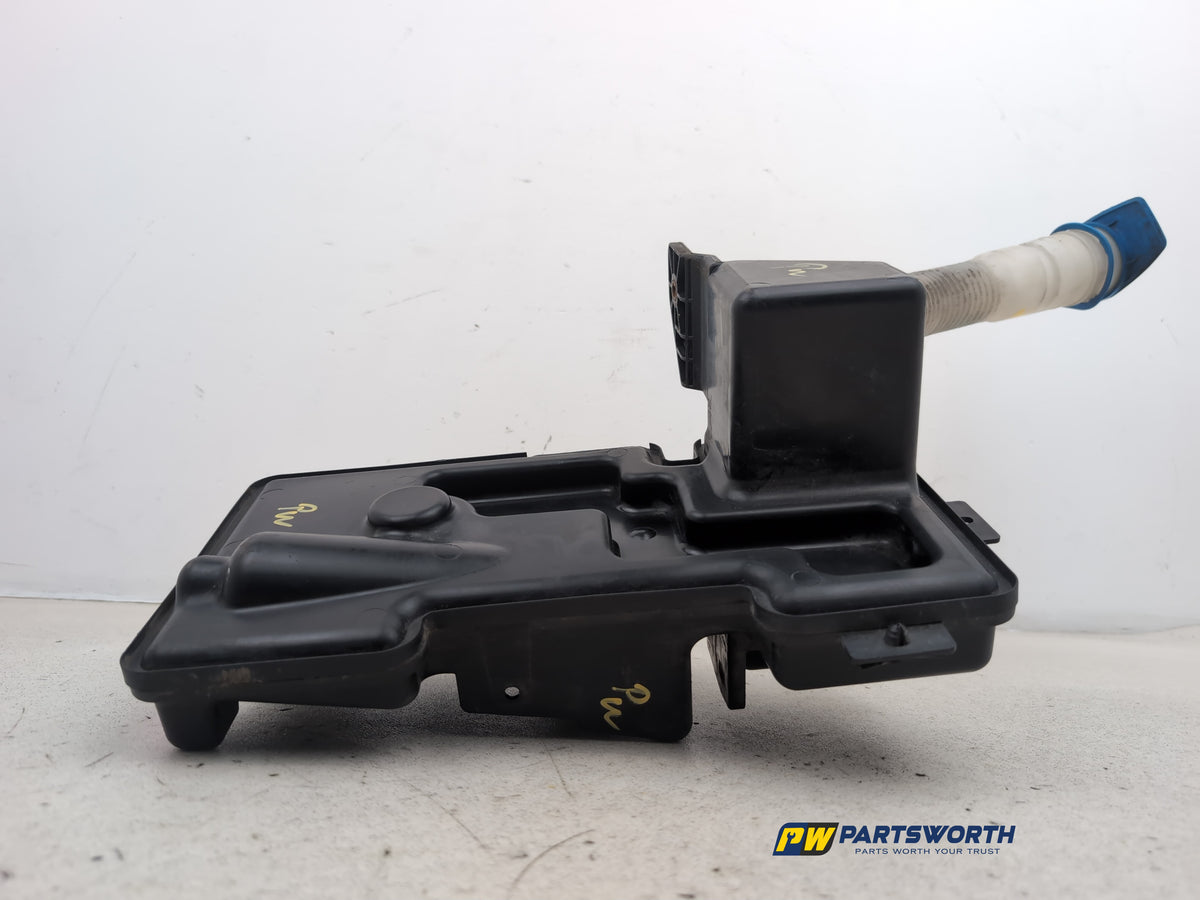 Washer Bottle Windscreen 4