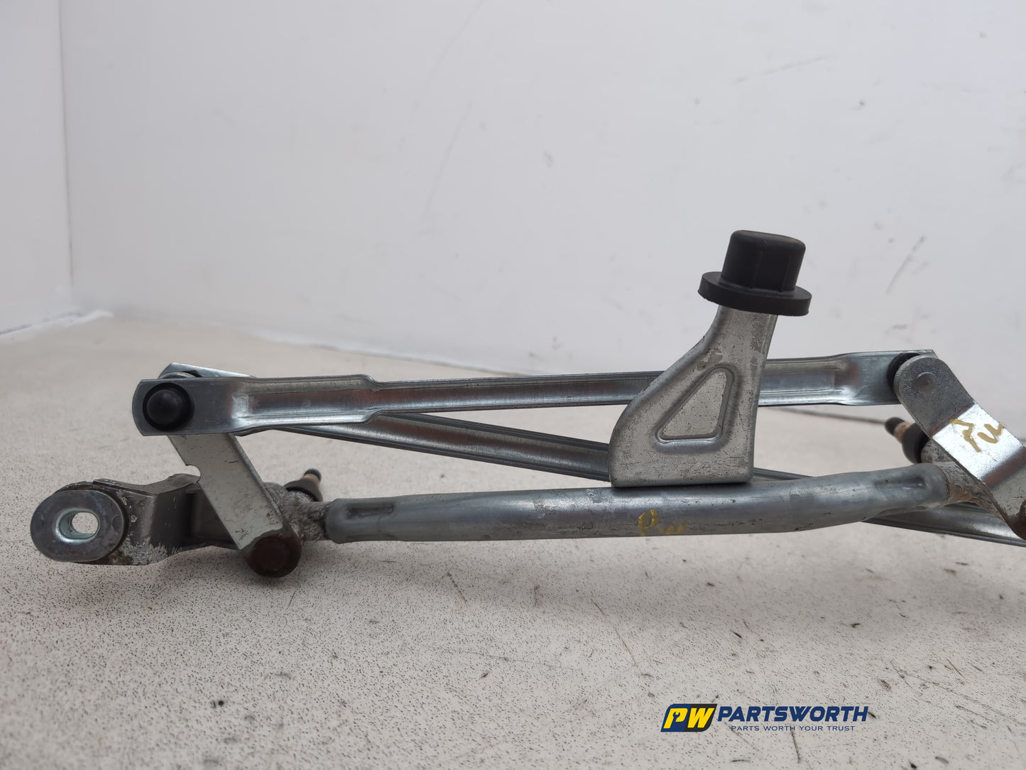 Front Wiper Motor & Mechanism / Linkage 7